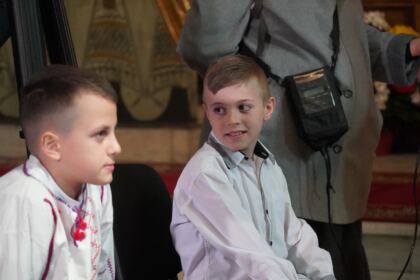 Liturghie şi filantropie la Catedrala Arhiepiscopală din Galaţi – fotografia 55