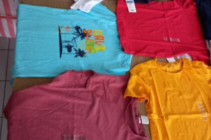 Parohia „Sf. Cuv. Parascheva“ din Galați a oferit daruri pascale semenilor nevoiași – fotografia 10