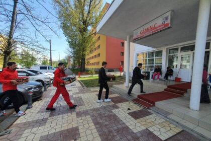 Daruri pascale oferite refugiaţilor ucraineni – fotografia 7