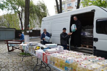 Un nou transport cu ajutoare pentru ucraineni – fotografia 10