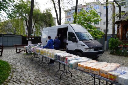 Un nou transport cu ajutoare pentru ucraineni – fotografia 11
