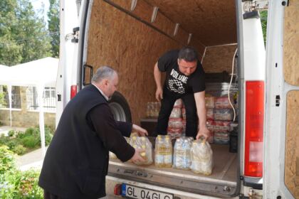 Un nou transport cu ajutoare pentru ucraineni – fotografia 32