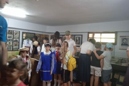 O zi de tabară a înfrățit și bucurat copiii din patru parohii brăilene – fotografia 18