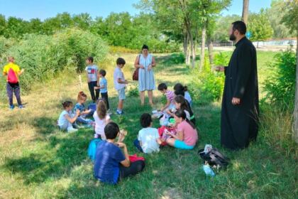 Vacanta și rugăciune în Parohia Viziru de Jos – fotografia 6