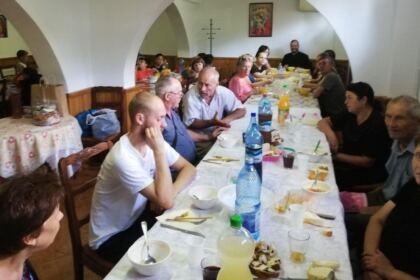 Duminicii migranților români la parohia „Sfântul Spiridon“ din Galaţi – fotografia 6