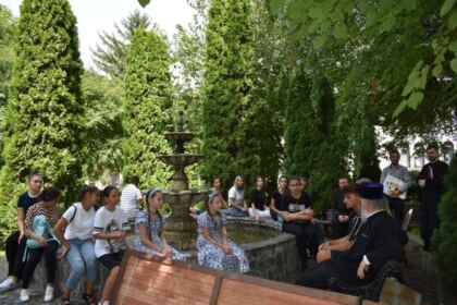 Bucuria comuniunii în vacanța de vară – fotografia 3