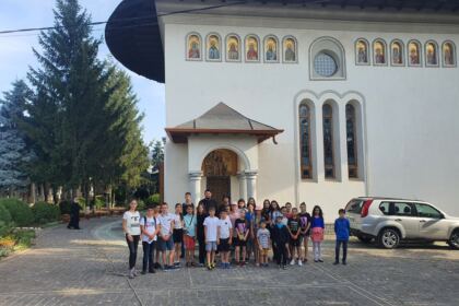 Excursie educativă şi recreativă organizată de Parohia Călmăţui – fotografia 12