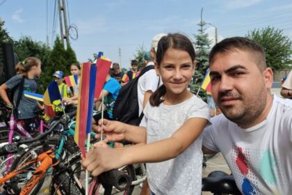 Pelerini pe bicicletă în vacanţa de vară – fotografia 5