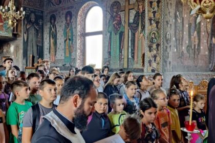 Tabăra de vară „Credință, sport și comuniune“ în parohia Vameș – fotografia 3