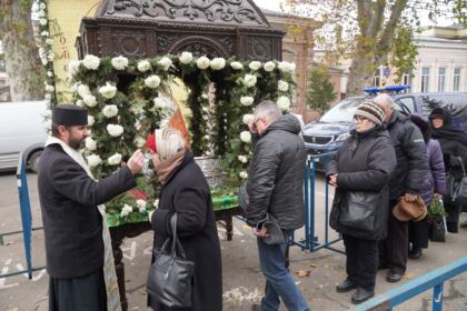Ajutoare oferite persoanelor vârstnice din cadrul unui azil din Brăila – fotografia 4
