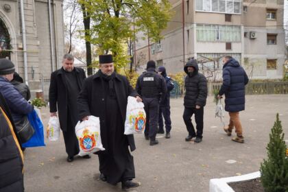 Ajutoare oferite persoanelor vârstnice din cadrul unui azil din Brăila – fotografia 14