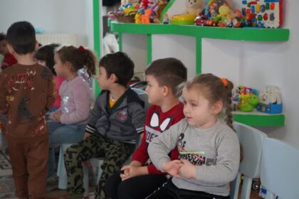 Daruri pentru copiii de la Grădiniţa parohială „Familia“ din Brăila – fotografia 6