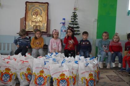 Daruri pentru copiii de la Grădiniţa parohială „Familia“ din Brăila – fotografia 7
