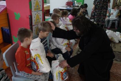 Daruri pentru copiii de la Grădiniţa parohială „Familia“ din Brăila – fotografia 31