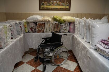 Parohia „Sf. Filofteia“ din Brăila a oferit sprijin semenilor aflaţi în dificultate – fotografia 6