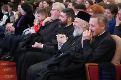 Tradiţionala serbare de colinde a Seminarului Teologic „Sfântul Andrei“ din Galaţi – fotografia 14