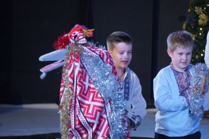 Tradiţionala serbare de colinde a Seminarului Teologic „Sfântul Andrei“ din Galaţi – fotografia 37