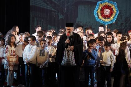 Tradiţionala serbare de colinde a Seminarului Teologic „Sfântul Andrei“ din Galaţi – fotografia 47
