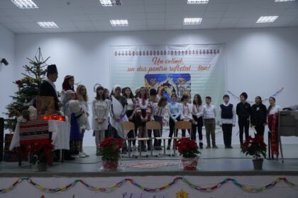 Concert de colinde în Parohia Nămoloasa Sat – fotografia 8