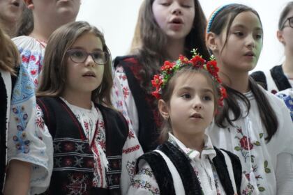 Concert de colinde în Parohia Nămoloasa Sat – fotografia 50