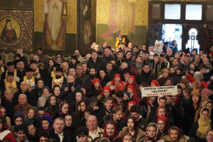 Festivalul de datini şi obiceiuri la Naşterea Domnului şi Anul Nou „Tudor Pamfile“ la Galaţi – fotografia 46