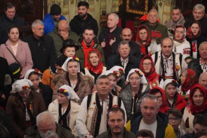 Festivalul de datini şi obiceiuri la Naşterea Domnului şi Anul Nou „Tudor Pamfile“ la Galaţi – fotografia 47