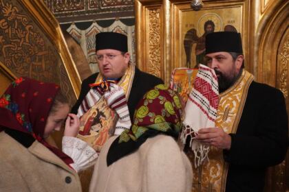 Festivalul de datini şi obiceiuri la Naşterea Domnului şi Anul Nou „Tudor Pamfile“ la Galaţi – fotografia 54