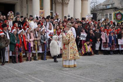 Festivalul de datini şi obiceiuri la Naşterea Domnului şi Anul Nou „Tudor Pamfile“ la Galaţi – fotografia 81