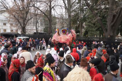 Festivalul de datini şi obiceiuri la Naşterea Domnului şi Anul Nou „Tudor Pamfile“ la Galaţi – fotografia 84