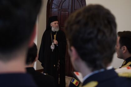 Colindători la Centrul Eparhial al Arhiepiscopiei Dunării de Jos – fotografia 16
