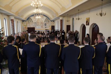 Colindători la Centrul Eparhial al Arhiepiscopiei Dunării de Jos – fotografia 18