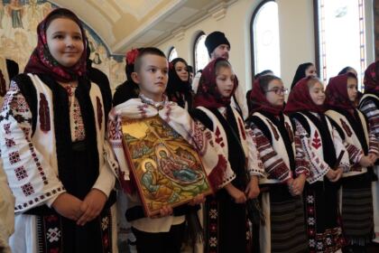 Colindători la Centrul Eparhial al Arhiepiscopiei Dunării de Jos – fotografia 31