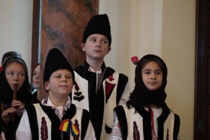Colindători la Centrul Eparhial al Arhiepiscopiei Dunării de Jos – fotografia 40