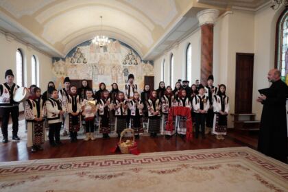 Colindători la Centrul Eparhial al Arhiepiscopiei Dunării de Jos – fotografia 41