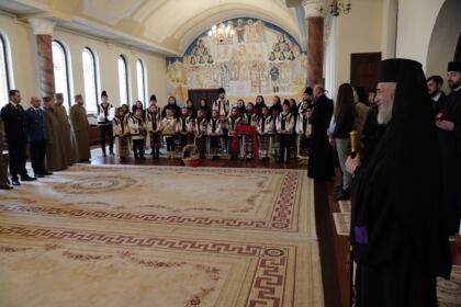 Colindători la Centrul Eparhial al Arhiepiscopiei Dunării de Jos – fotografia 43