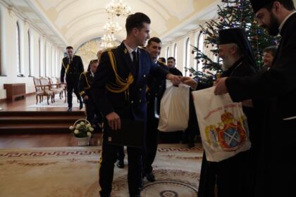 Colindători la Centrul Eparhial al Arhiepiscopiei Dunării de Jos – fotografia 73