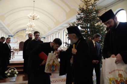 Colindători la Centrul Eparhial al Arhiepiscopiei Dunării de Jos – fotografia 74