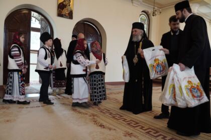 Colindători la Centrul Eparhial al Arhiepiscopiei Dunării de Jos – fotografia 76