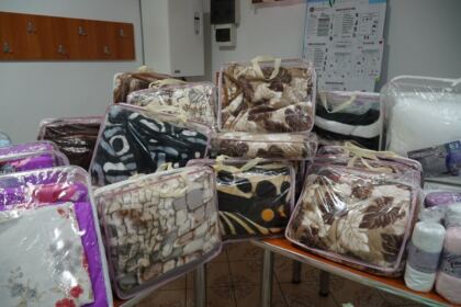 Parohia „Sfinţii Arhangheli Mihail şi Gavriil“ din Brăila a oferit daruri persoanelor nevoiaşe – fotografia 9
