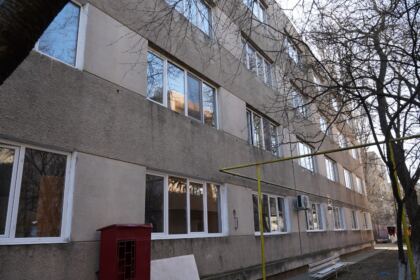 Parohia „Sfinţii Arhangheli Mihail şi Gavriil“ din Brăila a oferit daruri persoanelor nevoiaşe – fotografia 26
