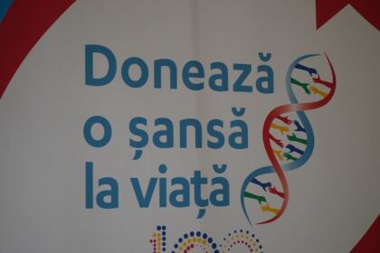 O nouă campanie de donare de sânge a elevilor seminarişti gălăţeni – fotografia 7