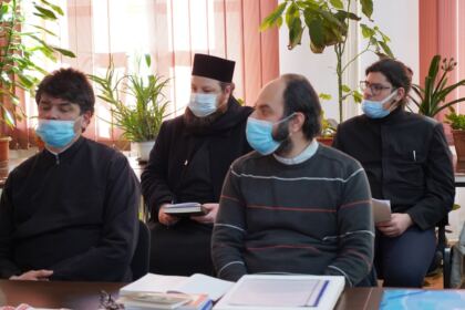 Simpozion studenţesc dedicat Sfântului Ioan Casian – fotografia 16