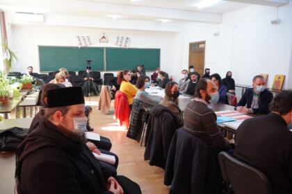 Simpozion studenţesc dedicat Sfântului Ioan Casian – fotografia 25