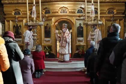 Liturghie şi filantropie în Arhiepiscopia Dunării de Jos – fotografia 4