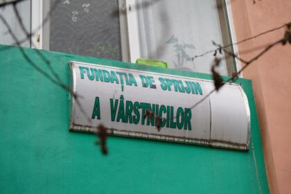 Liturghie şi filantropie în Arhiepiscopia Dunării de Jos – fotografia 9