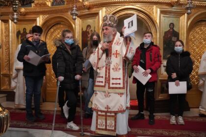 Ziua internaţională a scrisului de mână sărbătorită la Catedrala arhiepiscopală din Galaţi – fotografia 31