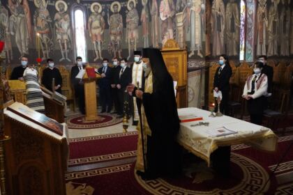 Simpozion interliceal organizat de Seminarul Teologic Ortodox „Sfântul Andrei“ din Galaţi – fotografia 17