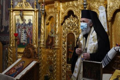Simpozion interliceal organizat de Seminarul Teologic Ortodox „Sfântul Andrei“ din Galaţi – fotografia 24