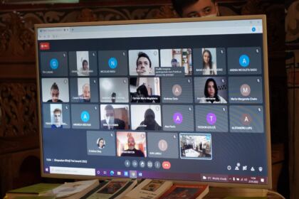 Simpozion interliceal organizat de Seminarul Teologic Ortodox „Sfântul Andrei“ din Galaţi – fotografia 33