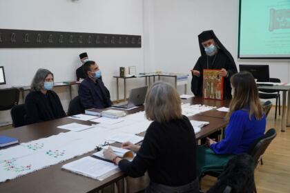 Simpozion studenţesc dedicat Sfinţilor Trei Ierarhi – fotografia 5